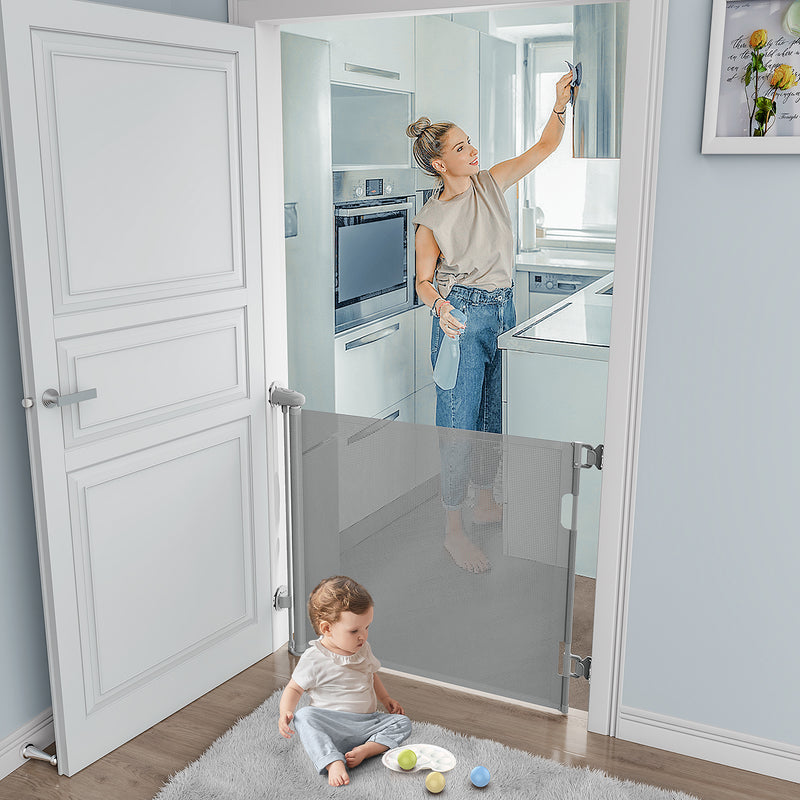 BabyBond Child Safety Indoor/Outdoor Retractable Baby Gate